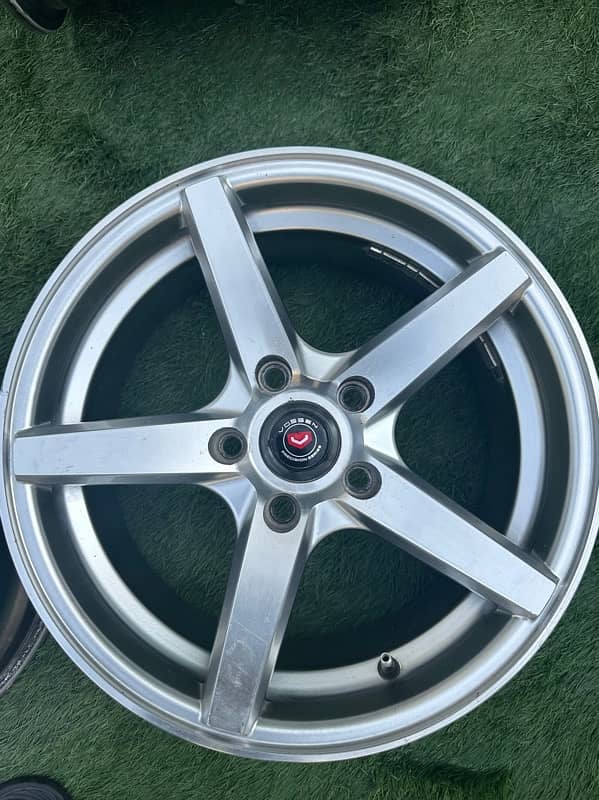 Vossen Cv3 Alloy Rims 16 Inches 1