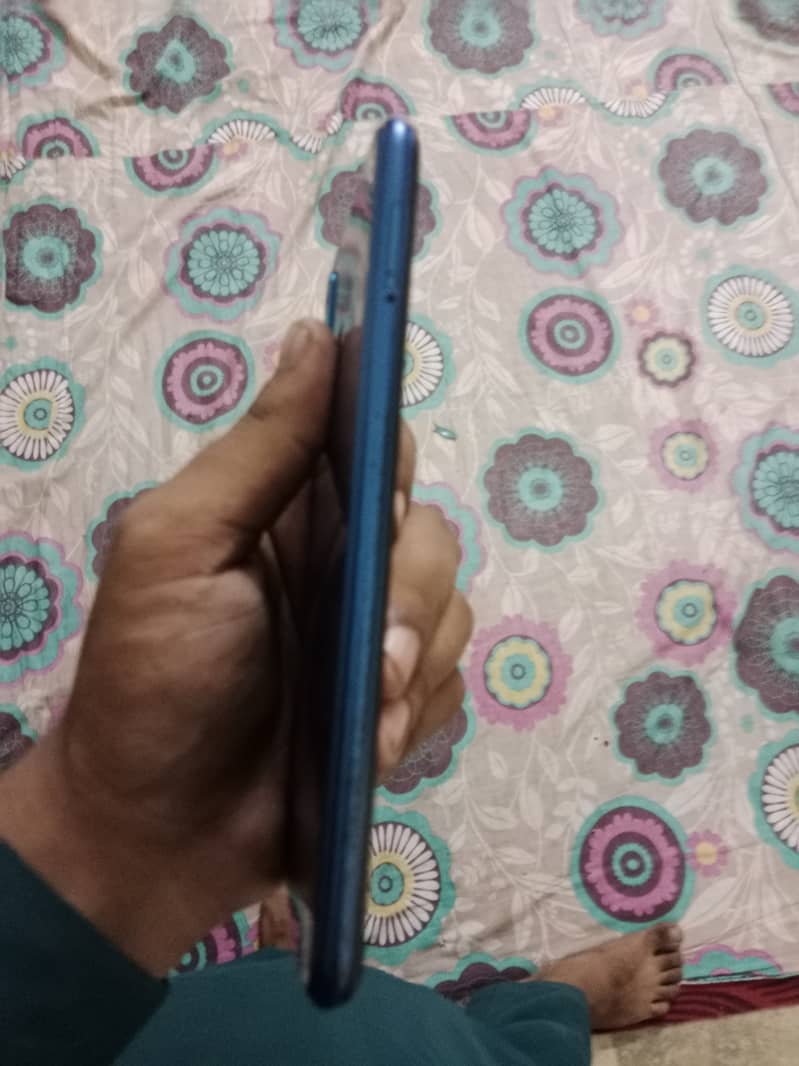 Infinix s5lite 4/64 7