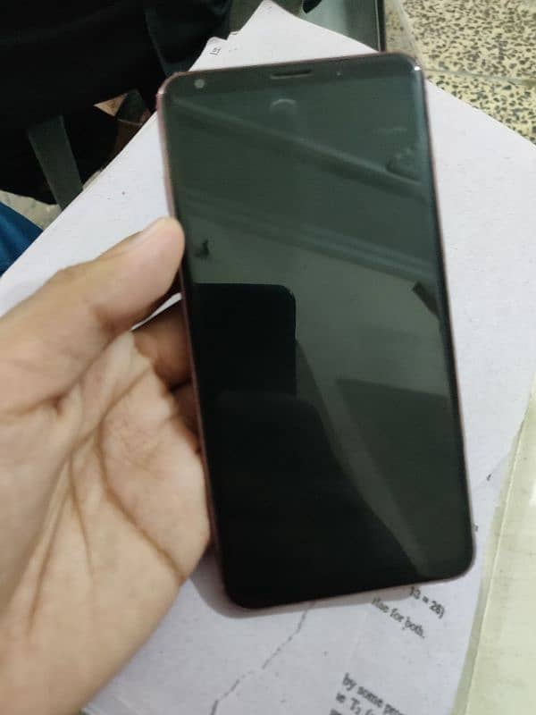 Lg v30 10/10 condition  Contact 03279946698 4