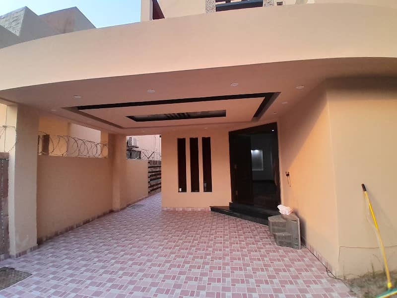 10 Marla House For Sale In DHA Phase-5 Block-L 5