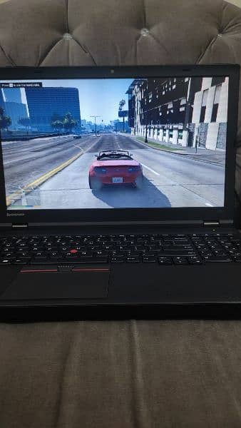 Lenovo i7 4th workstation 2 gb graphic card 8