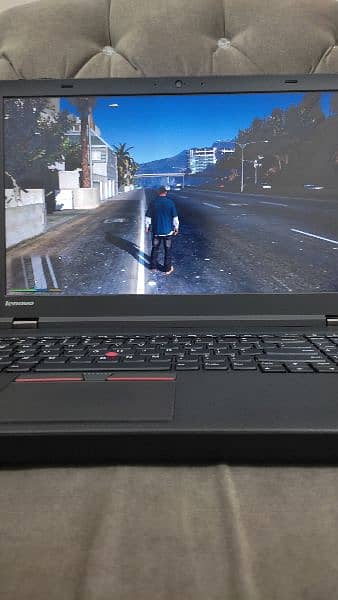 Lenovo i7 4th workstation 2 gb graphic card 10