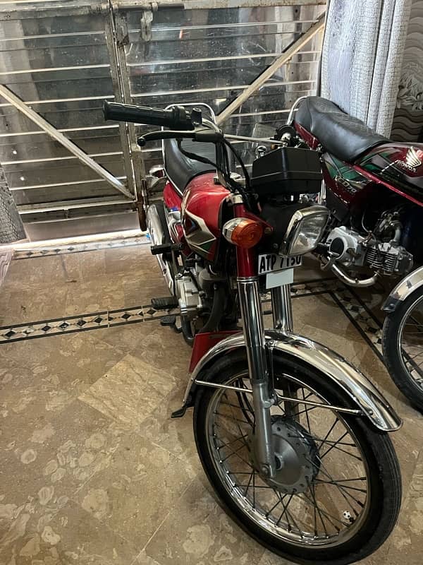 honda 125 all oky koi kam ni hona wal 3