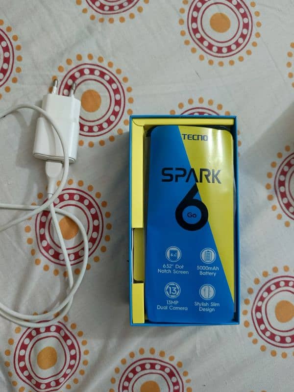 Tecno Spark 6 Go 3