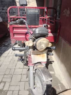 A Loader Rickshaw for sale