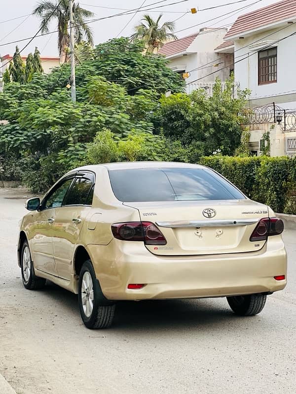 Toyota Corolla Altis 1.6 2012 Manual Mint Condition 4