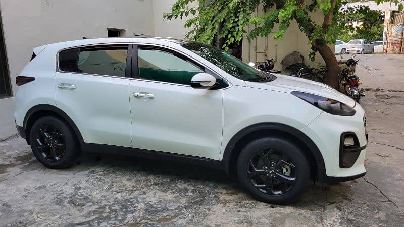 KIA Sportage 2021 1