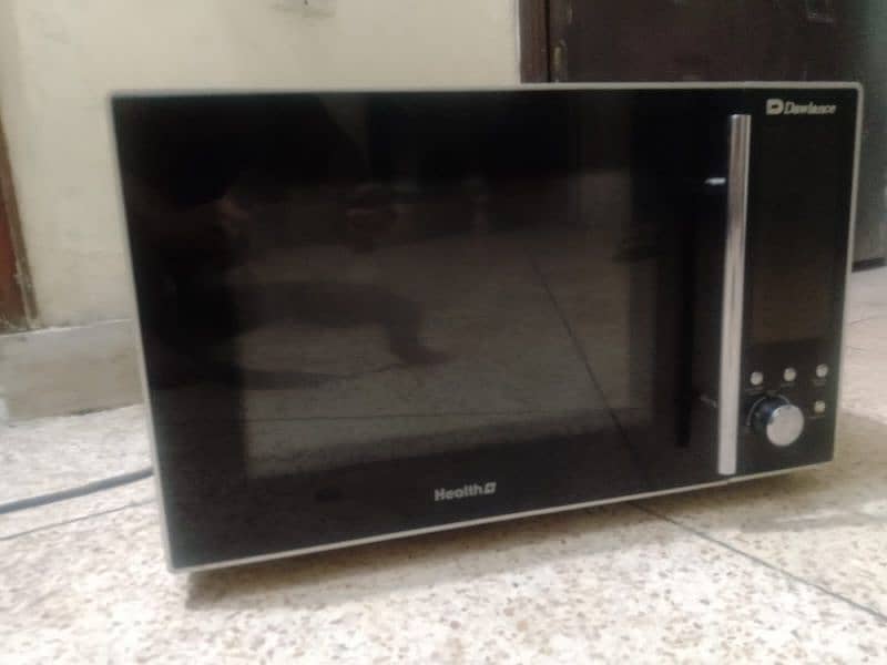 Dawlance Microwave and Toaster for sale 10