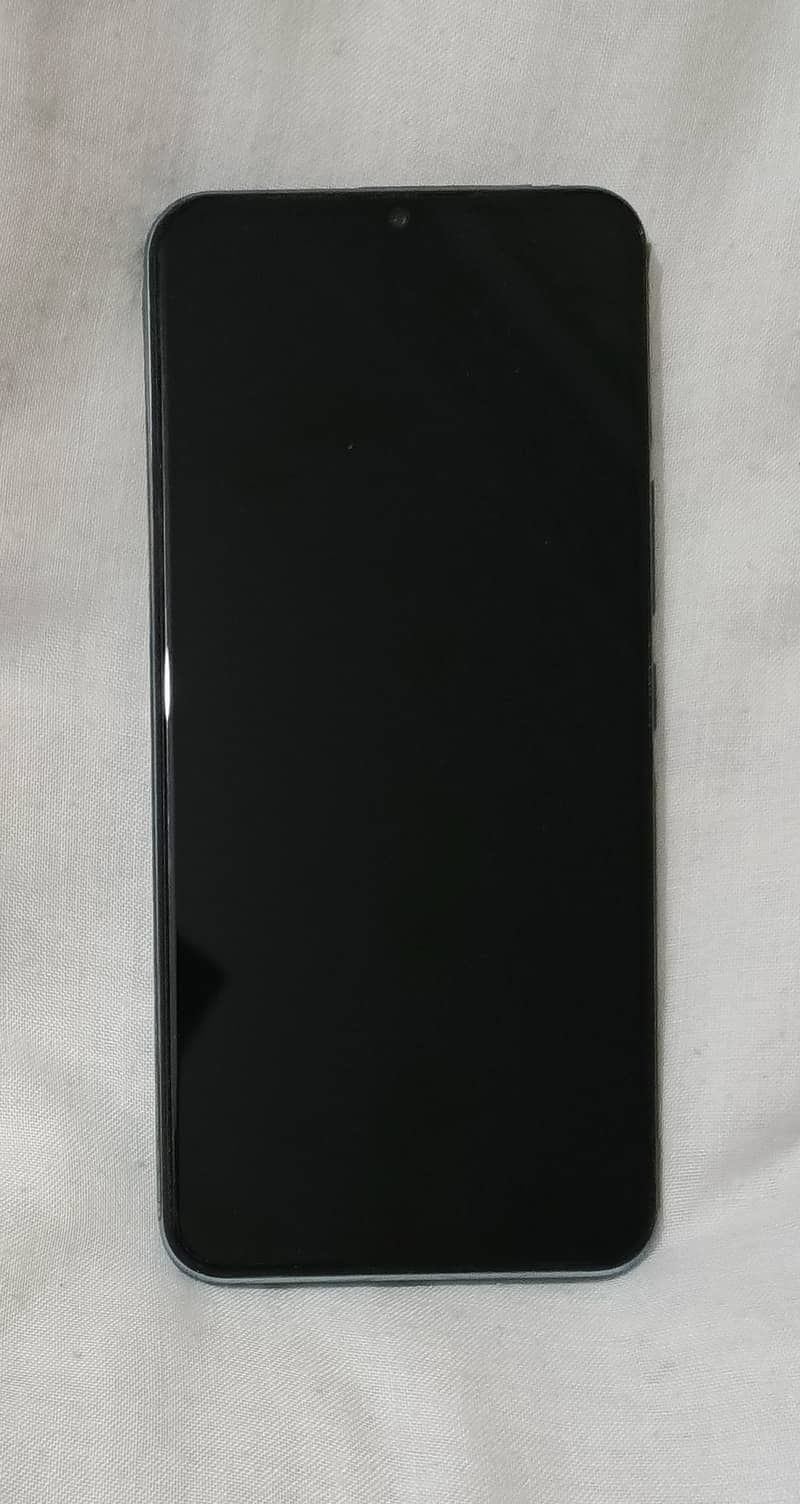 Vivo v20SE  9/10 8/128 RAM ROM Awesome condition.  Full genuine 0