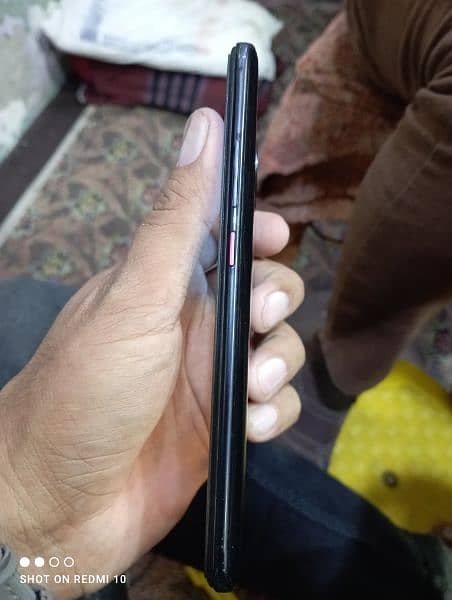 ViVO S1 PRO 8+4GB RAM 128 GB Room 4