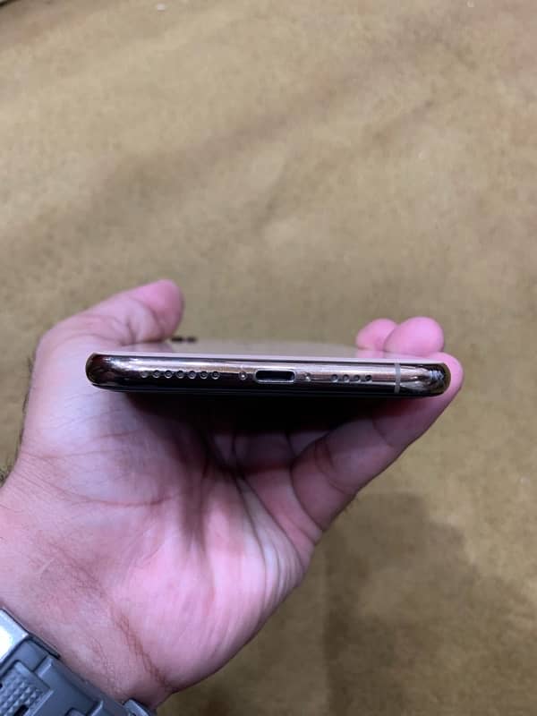 IPHONE XS MAX WATER PACK 4