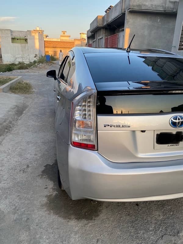 Toyota Prius 2010 4