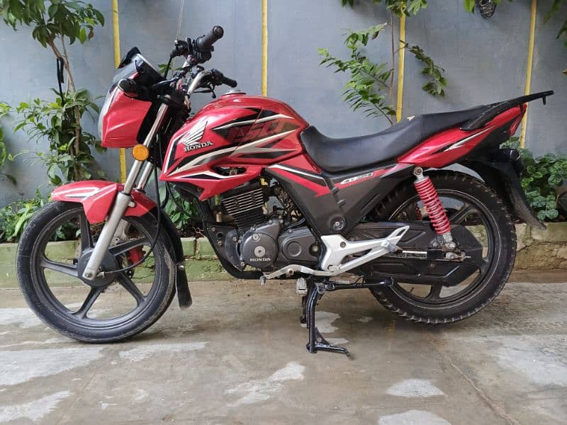 Honda CB-150cc. Excellent condition 10/10. 1