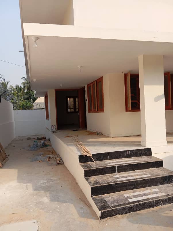 Renovated 4-Bedroom House with Gardens in Prime North Nazimabad Location 7