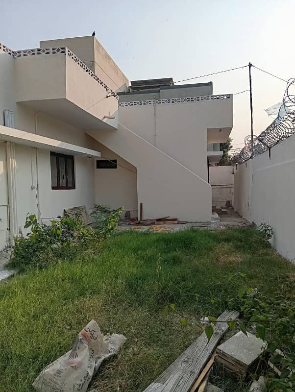 Renovated 4-Bedroom House with Gardens in Prime North Nazimabad Location 8