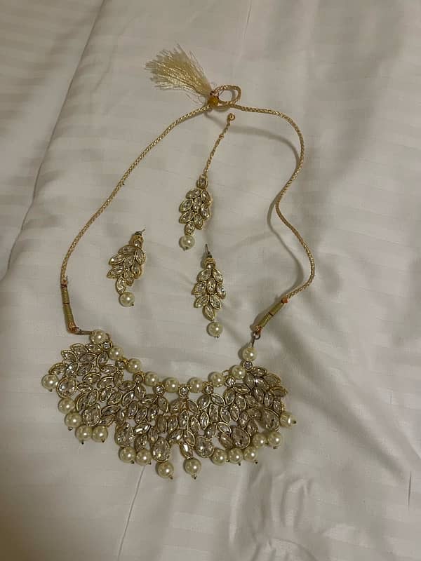 jewellery set 1