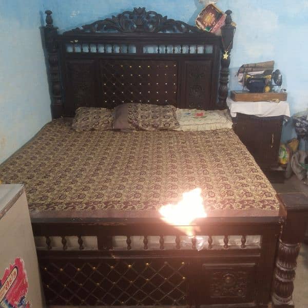 Bed with foam for sale and 2 side table 1