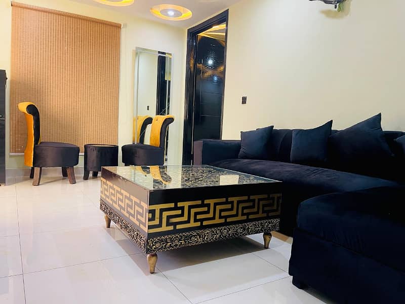 One bedroom VIP apartment for rent on daily basis in bahria town 13