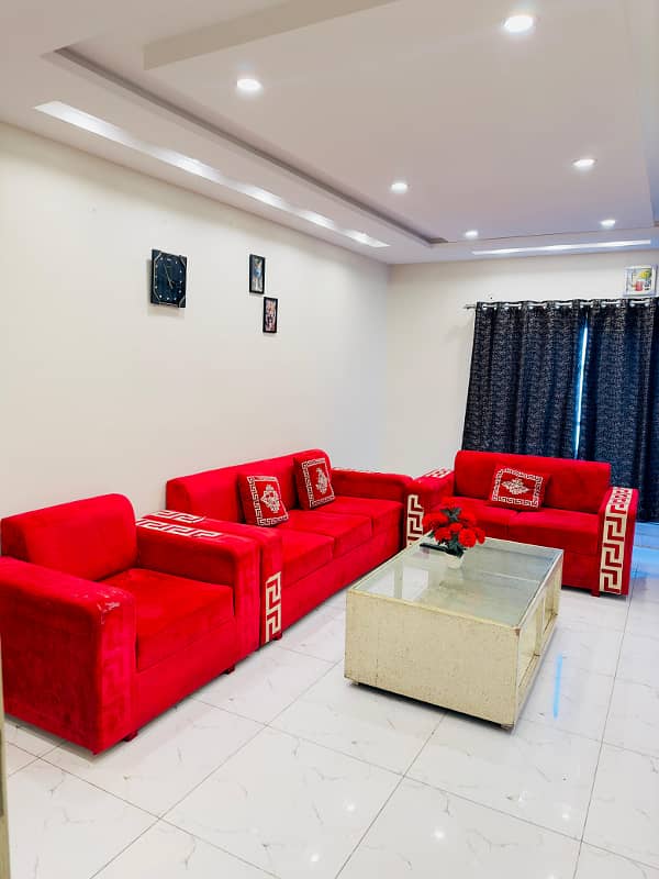 One bedroom VIP apartment for rent on daily basis in bahria town 4