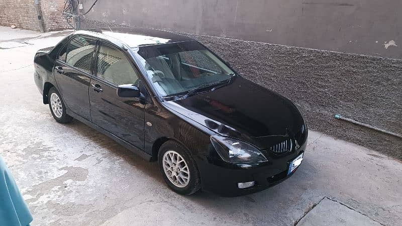 Mitsubishi lancer 1.3 GLX manual 2