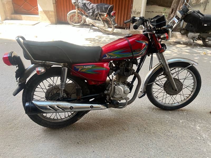 CROWN LIFAN 125 3