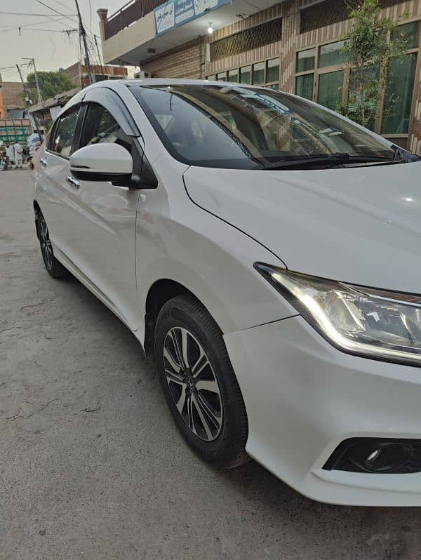 Honda City Aspire 1.5L M/T 3