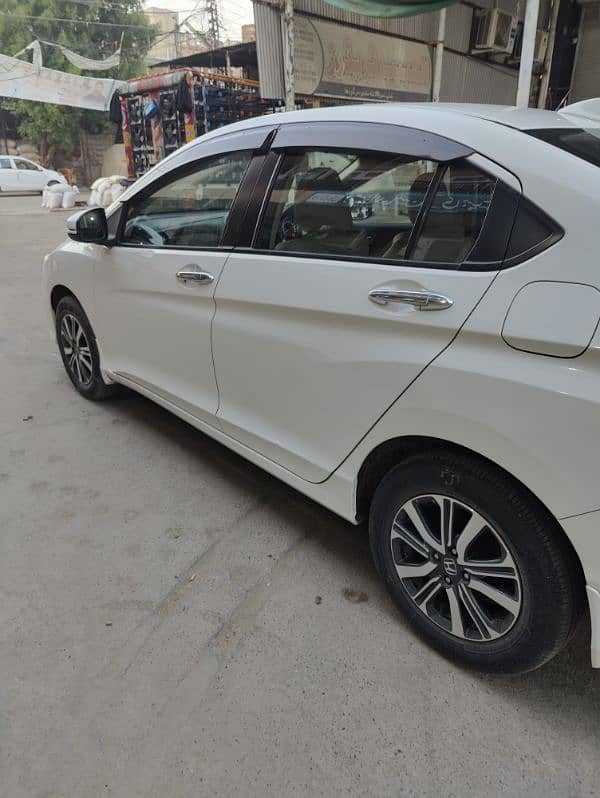 Honda City Aspire 1.5L M/T 4