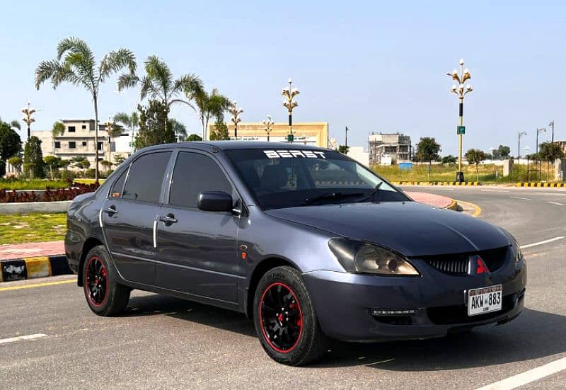 Mitsubishi Lancer 2005 sports 0