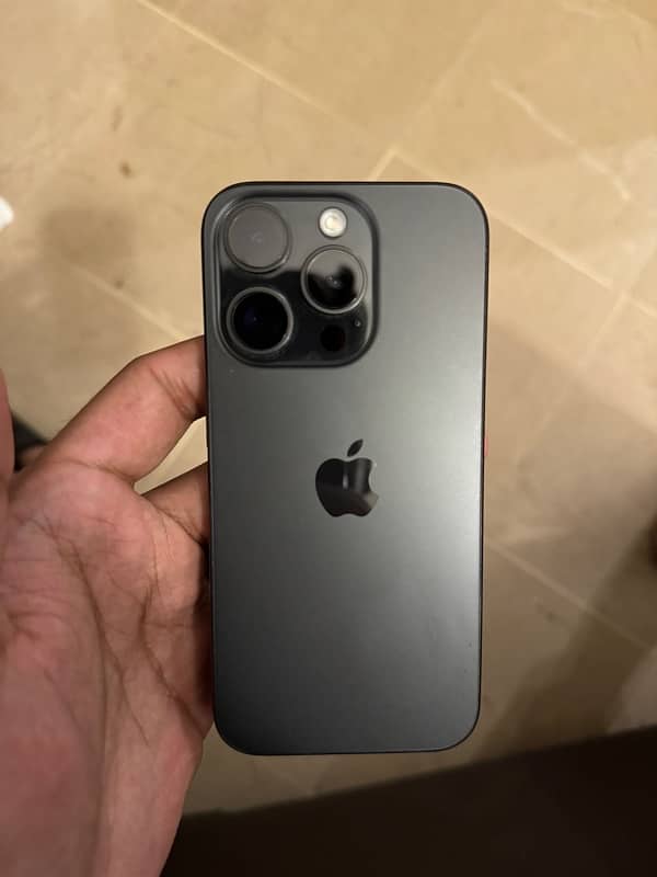 Iphone 15 Pro 256 gb JV 6