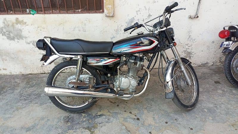 Honda 125 for sale model 2014 3