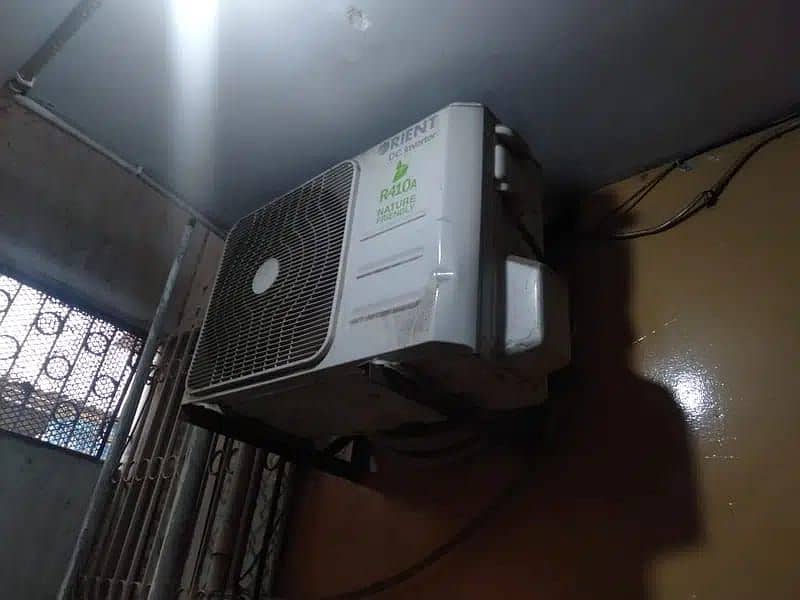 Orient DC inverter heat and cool Fully functional 1.5 ton 2