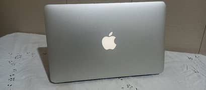 MacBook  Air  core  i7 0