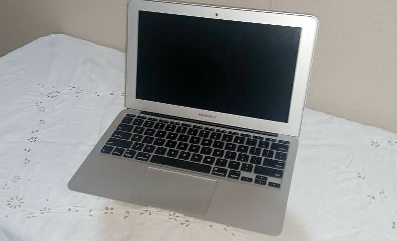 MacBook  Air  core  i7 8