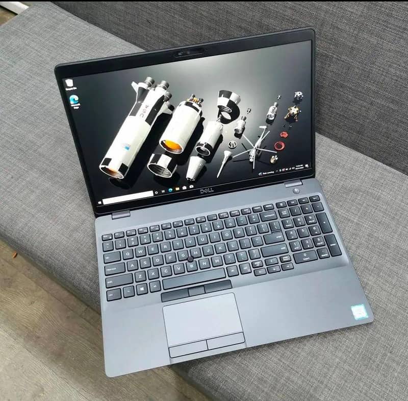 Dell Latitude 5500 0