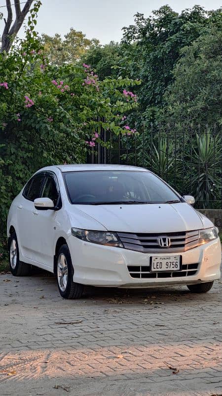 Honda City IVTEC 2009. Good condition 16