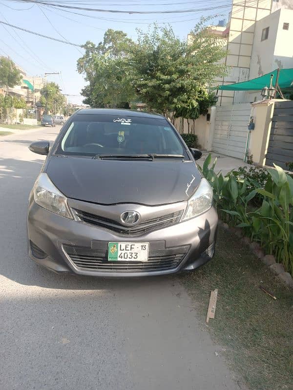 Toyota Vitz 2013 Model 6