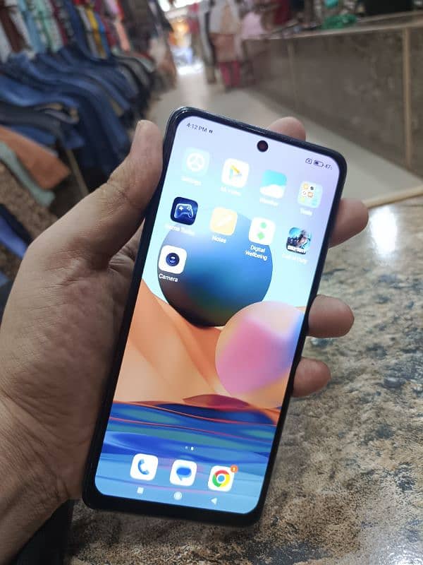 Redmi note 10 Pro     6 / 128 5