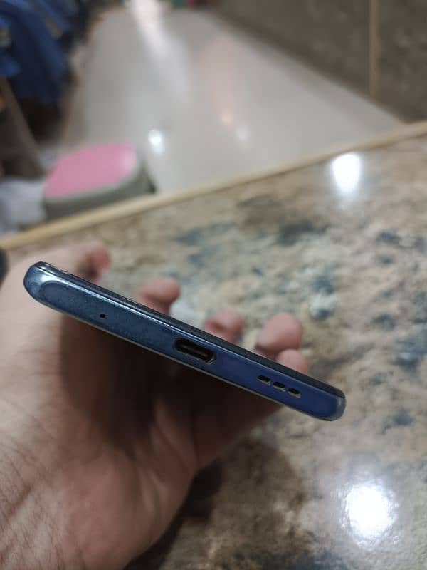 Redmi note 10 Pro     6 / 128 7