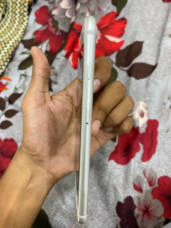 iphone 7 plus PTA APPROVED 3