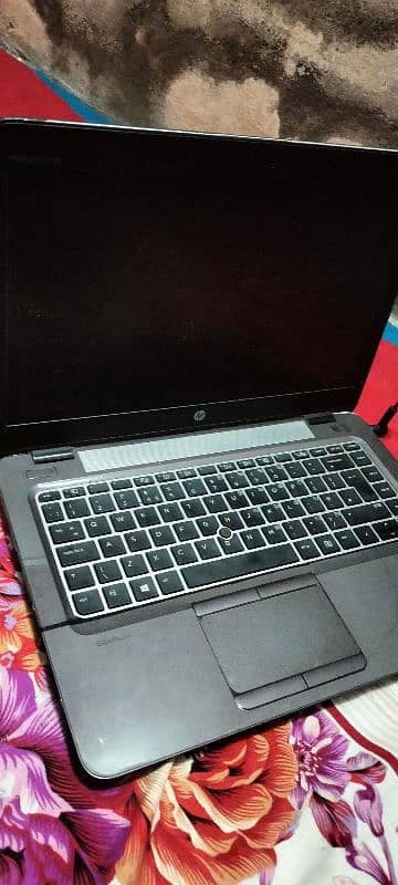 Laptop Elite book i5 7th generation 1