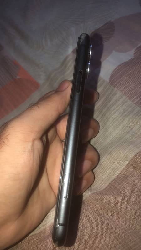 iPhone 11 non pta 10/10 4