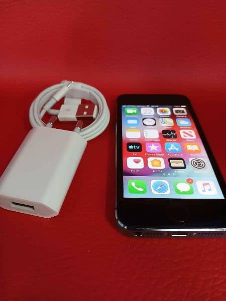 iPhone 5s Stroge 64 GB PTA approved for sale 0325/2452/771 5