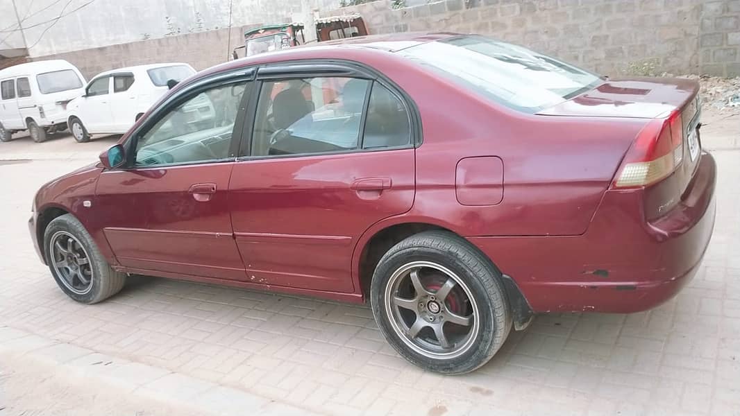 Honda Civic EXi Prosmatic 2002 Hardtop 3