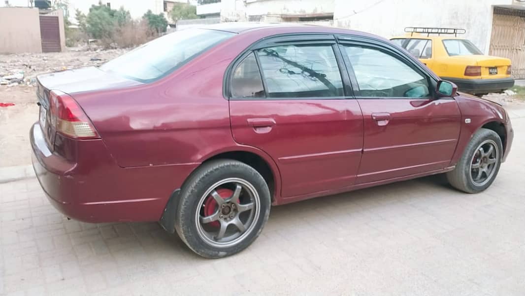 Honda Civic EXi Prosmatic 2002 Hardtop 4