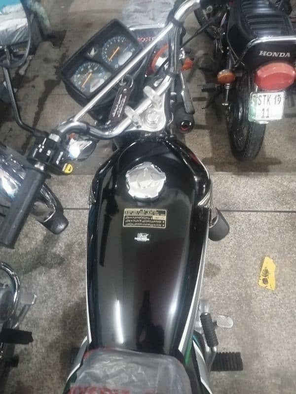 Honda 125 for sale lush condition (03148105648)whatsapp number 5