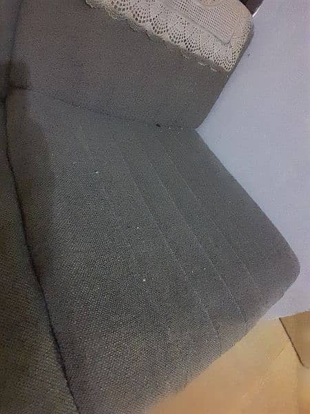 3 sofa seat available for sale. fabric poshish  for office/home 1