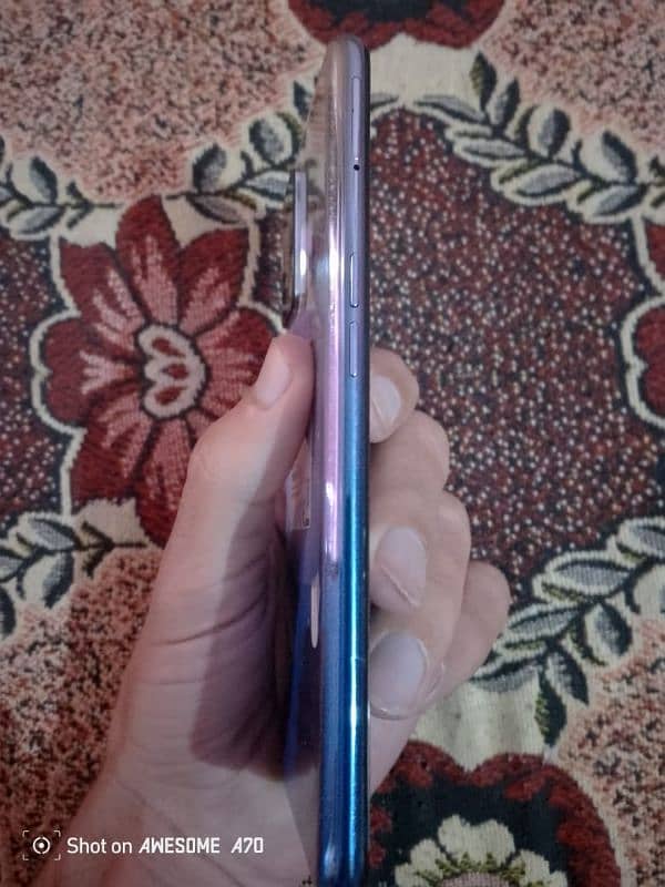 Oppo F19 4