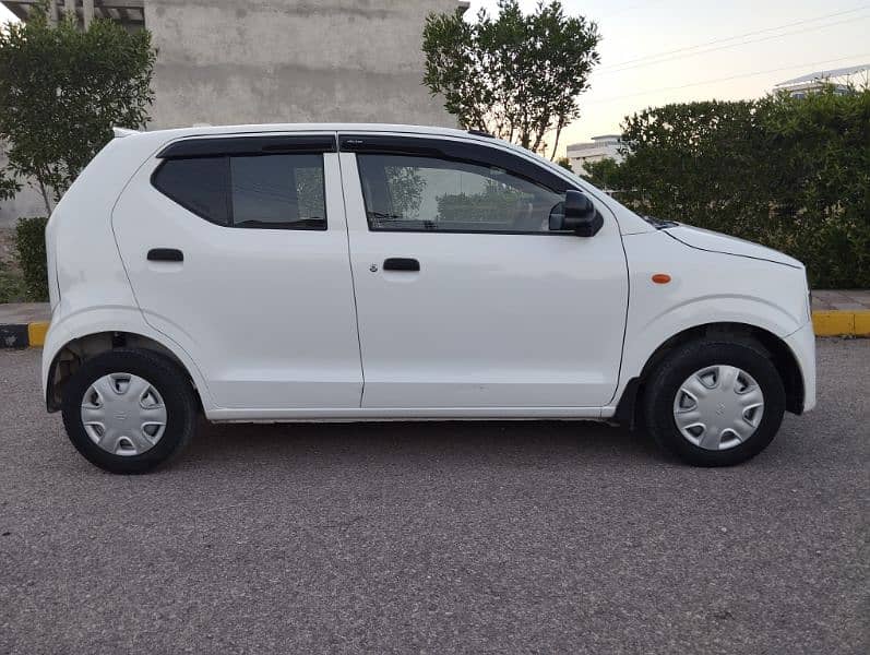 Suzuki Alto 2022 4