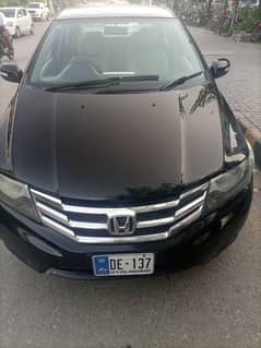 Honda City IVTEC 2015 ( Home use car in good condition ) 0