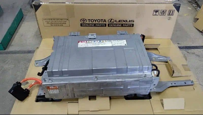 Toyota Aqua Toyota Prius Hybrid Battery Replacement 1